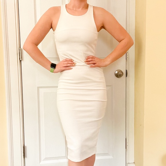 Good American Dresses & Skirts - Good American 🤍 Size 2 Women’s White Ribbed Bodycon Midi Dress Scoop Neck